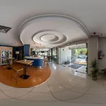 Travelodge Puerto 3*