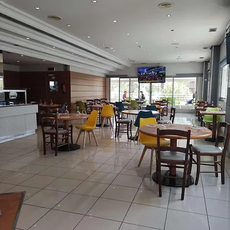 Travelodge Puerto Alicante