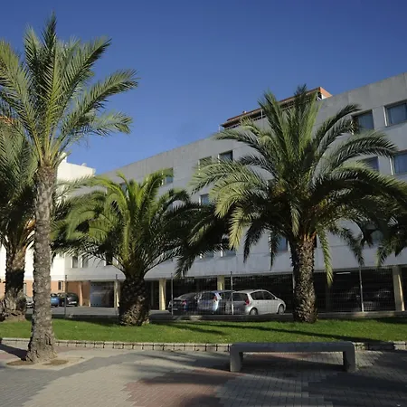 Travelodge Puerto Hotel