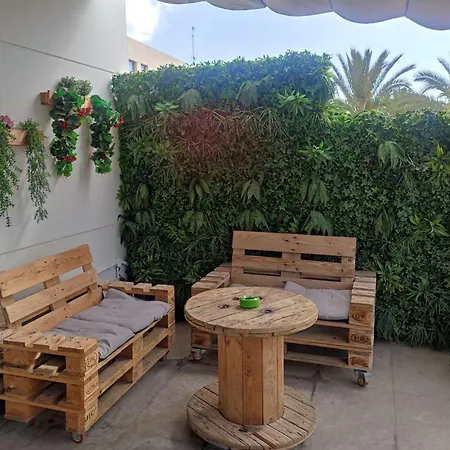 Travelodge Puerto Alicante